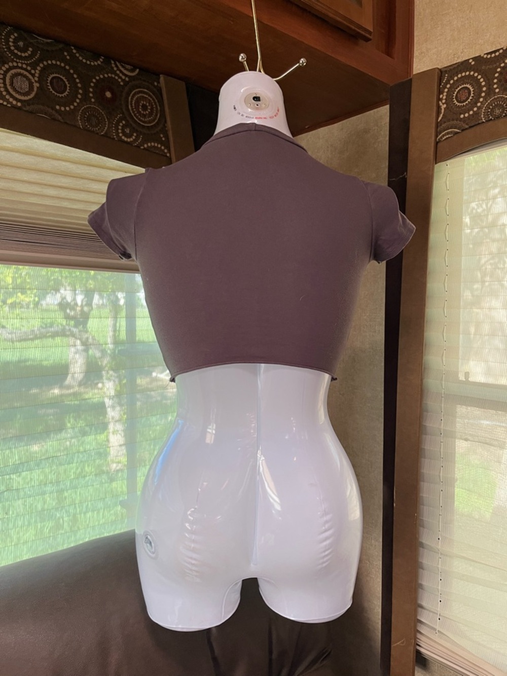 Assorted Women's Tops - Picture 6 of 9